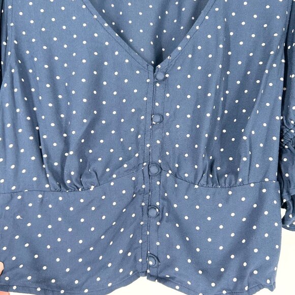 American Eagle Polka Dot Short Sleeve Button Front Cropped Top (Sample Piece) - Picture 4 of 4